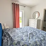 Apartman Mirror Reflection Sarbinowo