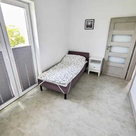 Mirror Reflection Apartment Sarbinowo