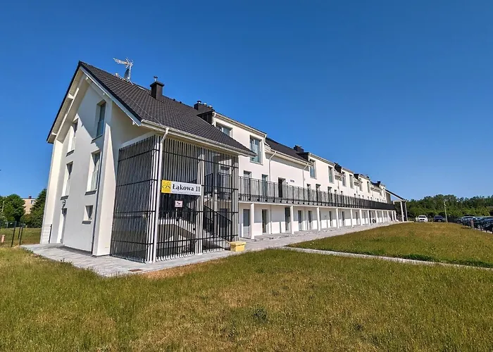 Apartament Mirror Reflection *