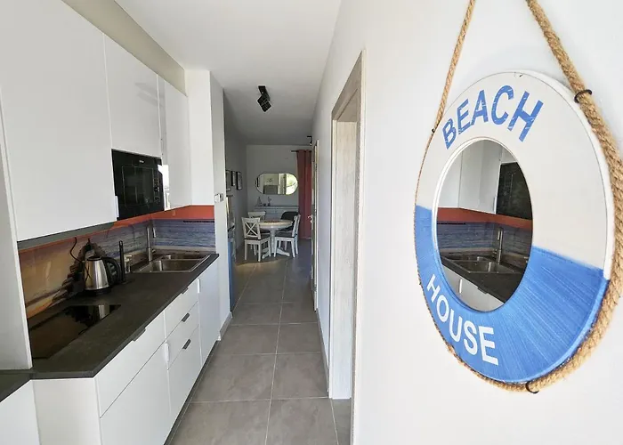 Mirror Reflection Sarbinowo