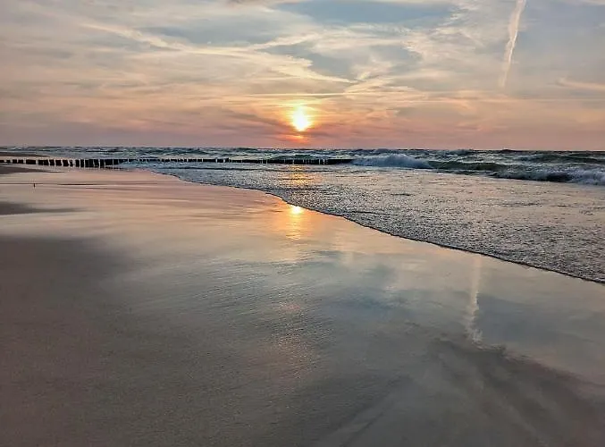 Mirror Reflection Apartament Sarbinowo